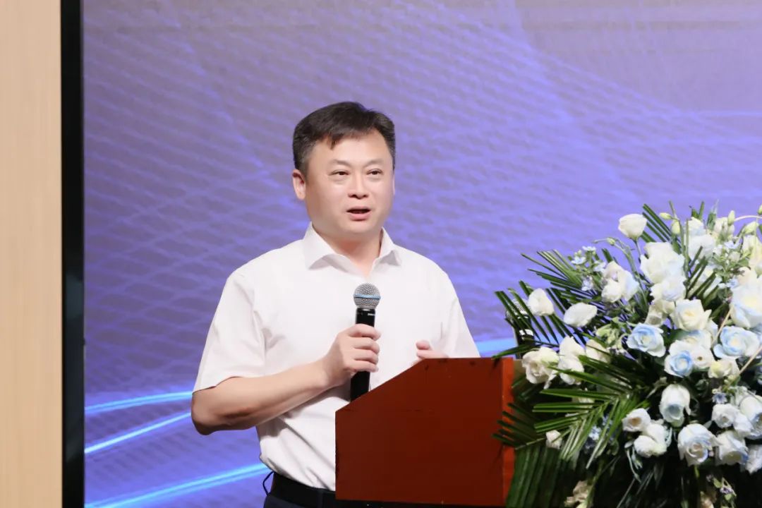 動(dòng)力與能源產(chǎn)業(yè)集群圓桌座談會(huì)在靖召開 動(dòng)力與能源產(chǎn)業(yè)集群圓桌座談會(huì)在靖召開