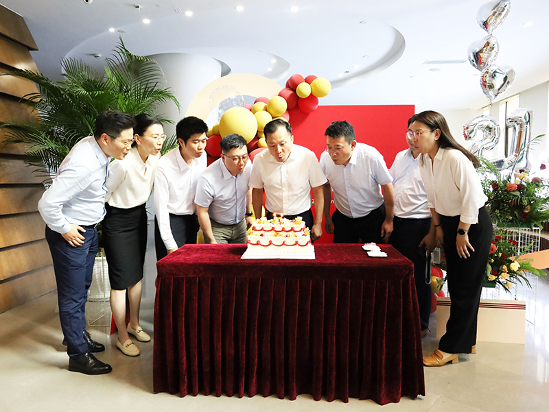 二十一載 智造未來丨賀卓然股份廿一誕辰，再啟新篇